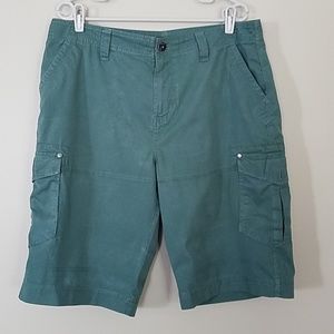 Helix Green Cargo Shorts 34 EUC